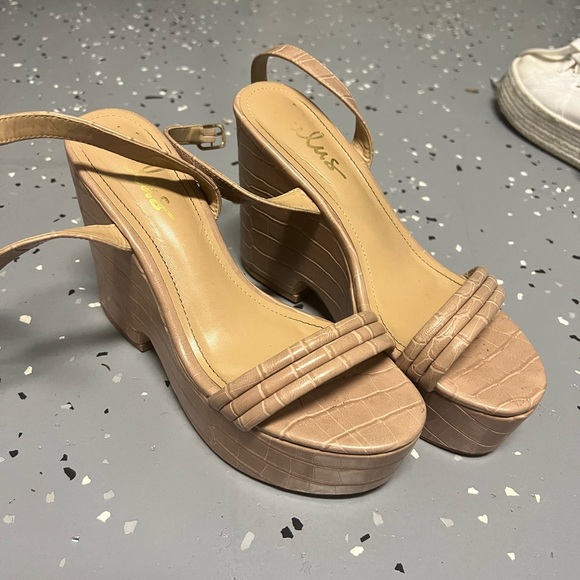 Lulu wedges - Picture 4 of 4